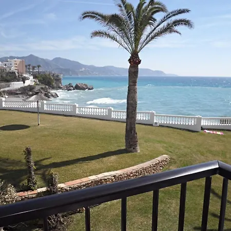 Palmeras 8 Menyber Nerja Buitenkant foto